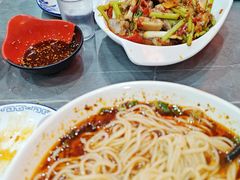 -彭记老妈蹄花(文化路店)