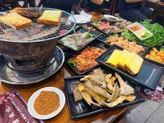 -韩风烤牛肉冷面店