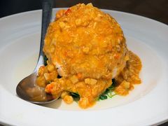 （黄袍加身）蟹黄狮子头-狮王府淮扬菜(万象城店)