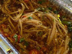 -铭记烧烤制作社•吊炉乳鸽 延吉冷面