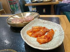 -臻牛烤肉
