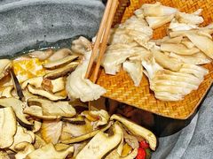鲜脆海螺片-芸山季·云南野生菌火锅(宝能环球汇店)