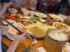 -隔壁老王·家常云南菜(花巷店)