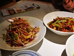 -首秀·四川料理(吾悦广场店)