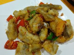炸九套鱼-骑龙海鲜酒家