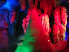 -泰安地下龙宫景区