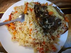 抓饭-新疆风味冷水鱼庄(友谊峰路店)