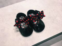 -CHARLES&KEITH(城西银泰店)