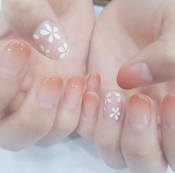 -悦指间美甲美睫
