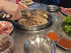 -哈哈碳都·牛肋条无限自助烤肉(台江万达店)
