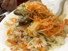 -马尔龙新疆饭店·清真(瑞景店)