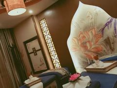 -莱仪堂艾灸经络养生馆(九亭一店)