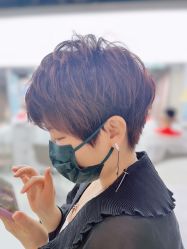 -变画·发型STUDIO