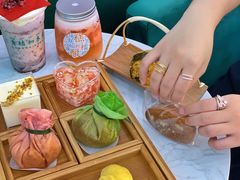 -青桔和木鱼·新中式糕点(万科天誉店)