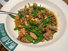 -费大厨辣椒炒肉(黄兴中心广场店)