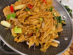 -东口码头·烧鸽子·鱼头泡饼·地方菜(金鹰悦城店)