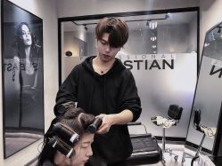 -SEBASTIAN塞巴斯汀