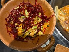 -挂旗柴锅鸡(蚌山区嘉年华店)