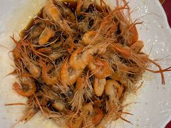 -侬佳蒸菜馆(听潮店)