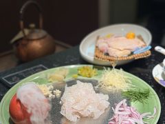 -得意咚瓜·顺德鱼生·冬瓜火锅(深圳首店)