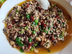 -湖泉水云间餐厅·弥勒地道菜(B座店)