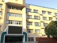 -芳草地国际学校世纪小学