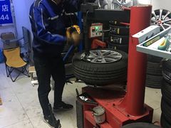 -24小时补胎米其林轮胎