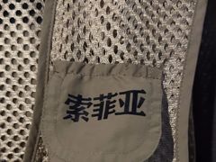 -荒岛实景沉浸密室(江汉路1店)