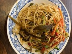 凉面-曾笼笼牛肉饼