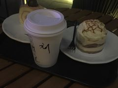 -星巴克臻选(南京艾尚天地店)