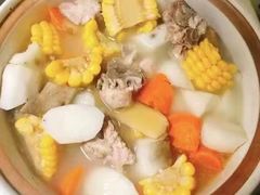 -红樱桃月嫂育婴师(徐汇总店)