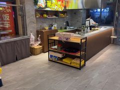 -乡土黄·鲜牛肉火锅·小龙虾(兴业街店)