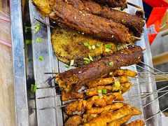 -江城燕子大排档(江汉路步行街店)