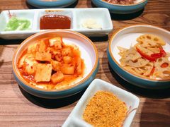 -明洞阿姨·韩式酱蟹烤肉·创意料理(三元桥店)