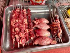 -乌恰市场(彩虹商场店)