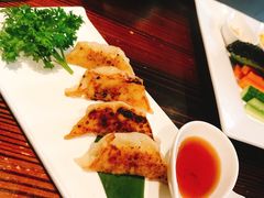 日式锅贴-和萌牛肠烧烤(财富中心店)