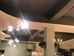 大堂-铁胖子口碑长沙菜·龙虾烧烤(赤岗社区店)