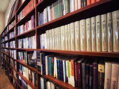 -麦田书店(国防路店)