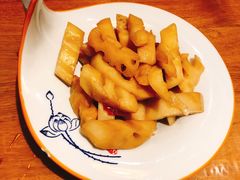 -泉畔人家·老济南经典鲁菜(大明湖店)