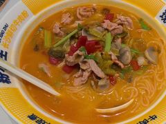 -粉小主·贵州酸汤牛肉粉(南京仙林金鹰店)