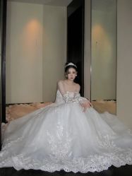 -Renee芮亦婚纱