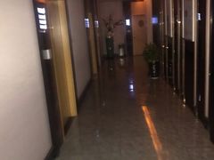 -金色印象·HiFi影音·按摩足疗(龙腾路店)