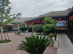 -慈城服务区-停车场