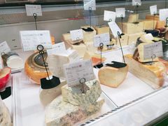 -绿叶子(春秀路店)