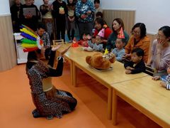 -小门牙好性格托育(北外滩中心)