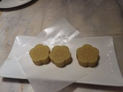 -新梅华餐厅(星悦汇店)
