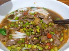 酸辣鸡杂粉-肆姐面粉馆(坡子街店)