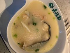 -老福耶小草帽石锅鱼(奥体店)