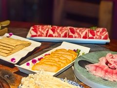 -大匠工房古船木艺术餐厅·猪肚鸡专门店(长白仙岛店)