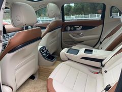 -上海星瀚奔驰4S店(红柳路店)